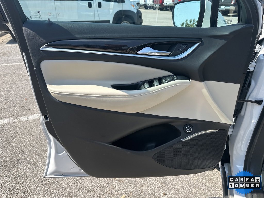 Used 2024 Buick Enclave Essence w/ Experience Buick Package image 63