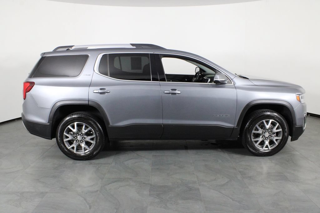 Used 2022 GMC Acadia SLE w/ Driver Convenience Package FWD image 11