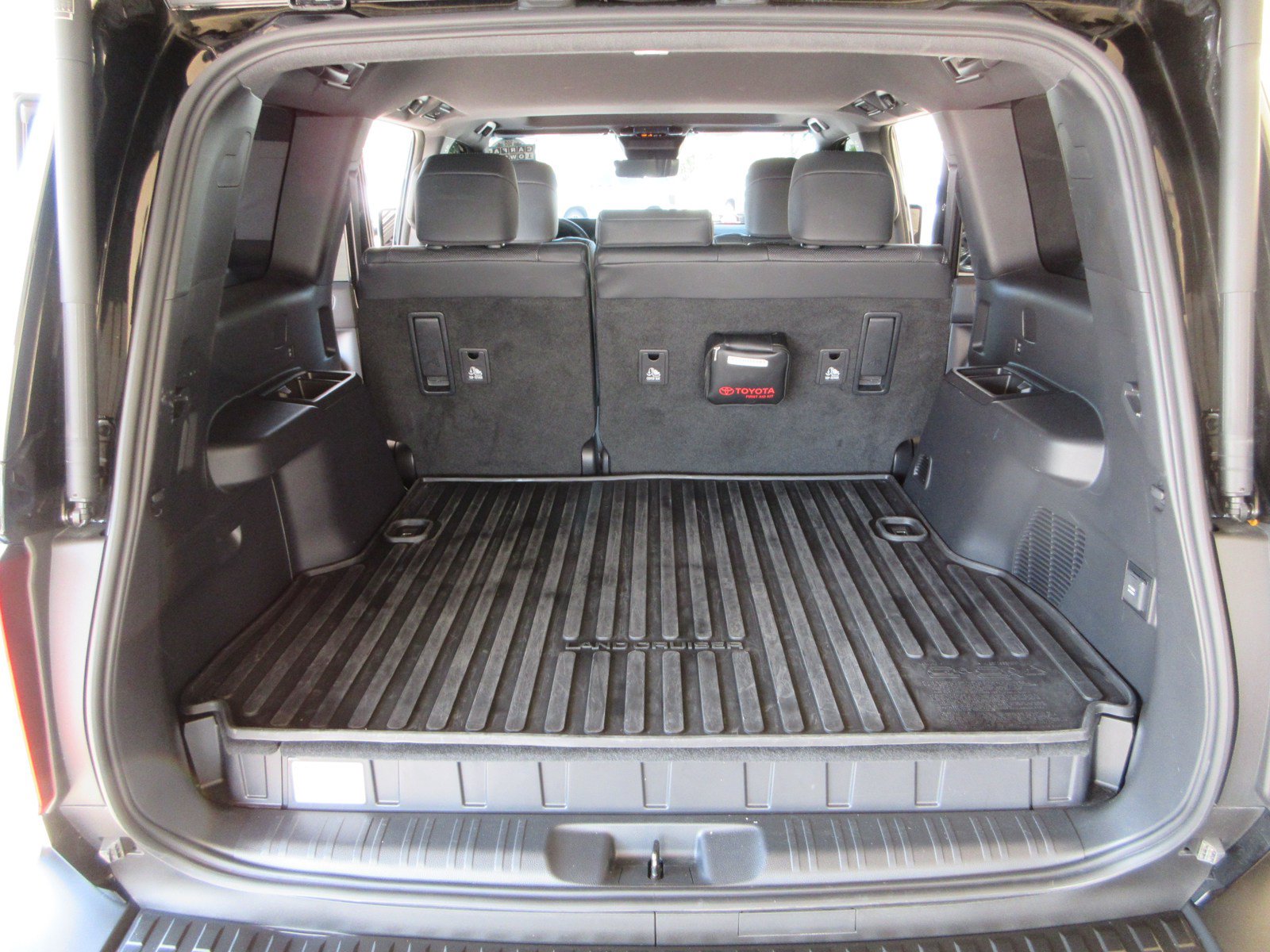 Used 2025 Toyota Land Cruiser w/ Premium Package AWD/4WD image 51