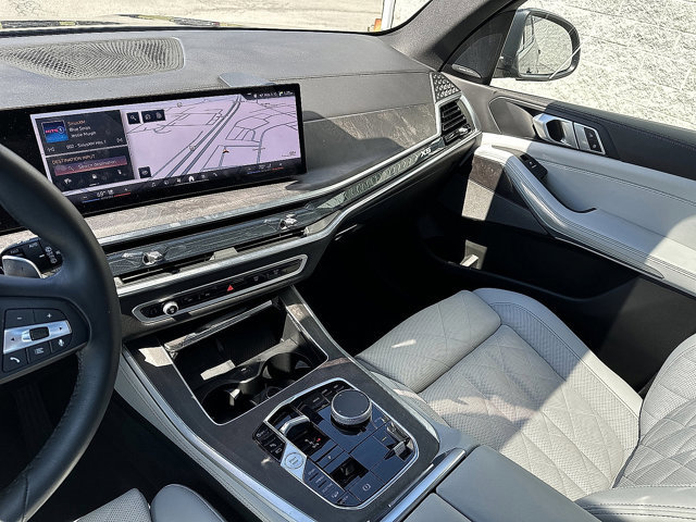 Certified 2025 BMW X5 xDrive50e w/ Climate Comfort Package image 24