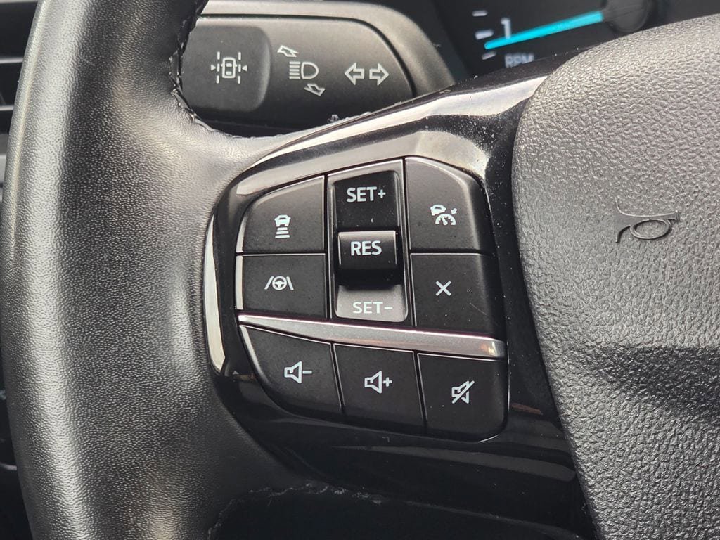 Used 2022 Ford Escape SE w/ SE Sport Appearance Package AWD/4WD image 19
