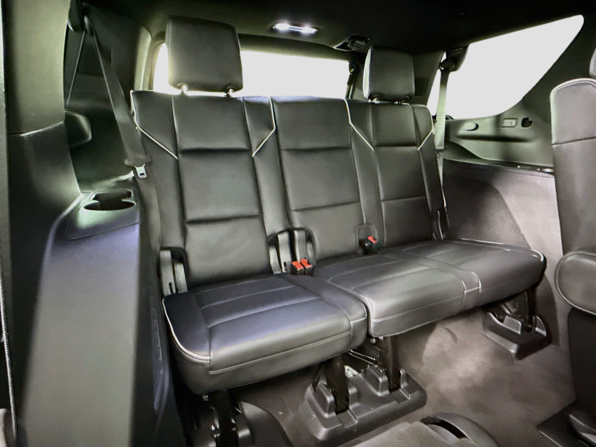Used 2022 Cadillac Escalade Sport RWD image 30