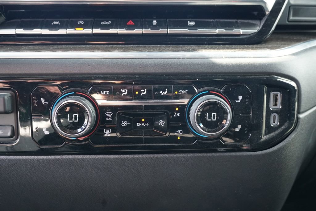 Used 2024 Chevrolet Silverado 1500 LT w/ Convenience Package II image 23