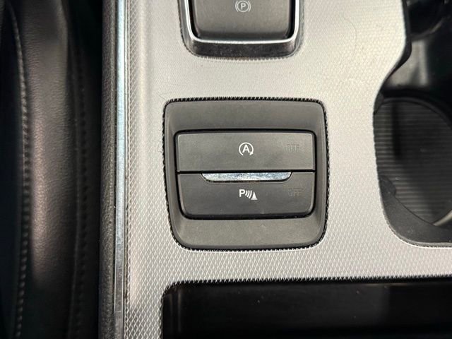 Certified 2022 Ford Edge Titanium AWD/4WD image 30