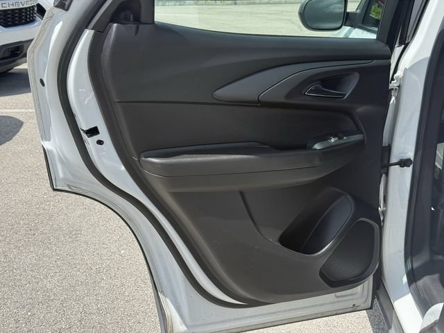 Used 2023 Chevrolet TrailBlazer LS AWD/4WD image 32