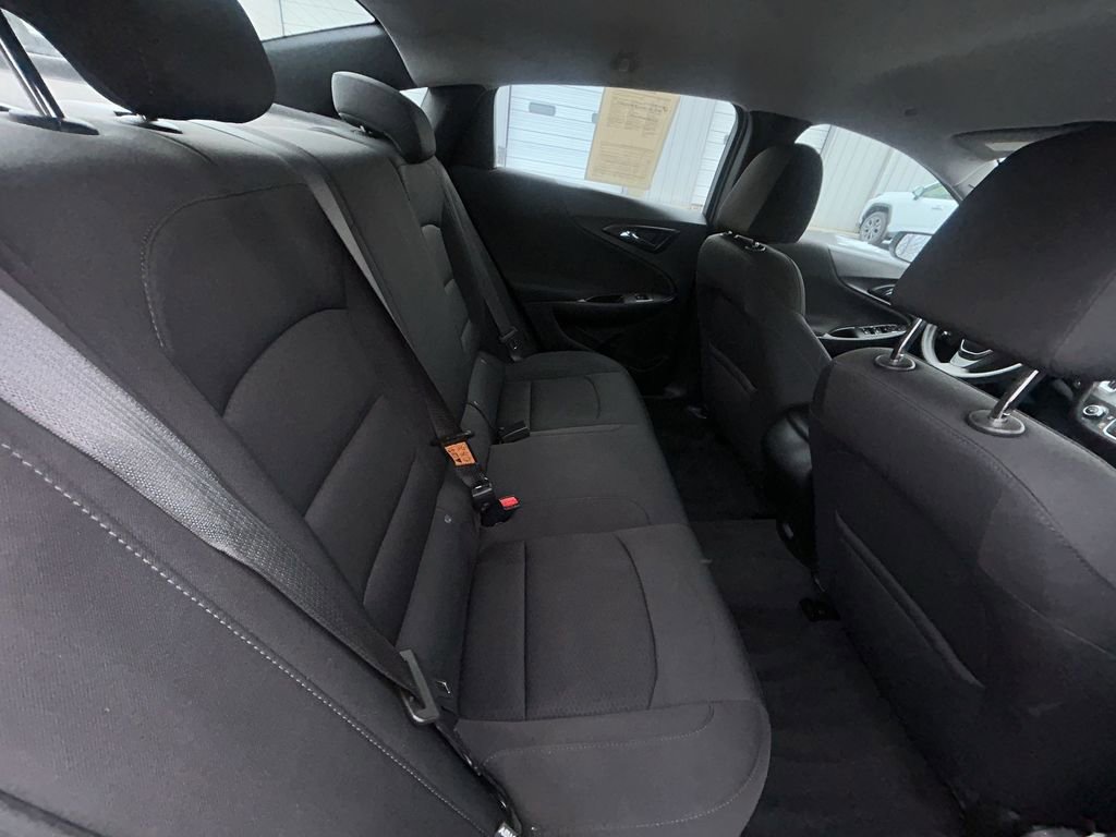 Used 2021 Chevrolet Malibu LS w/ Driver Confidence Package II image 13