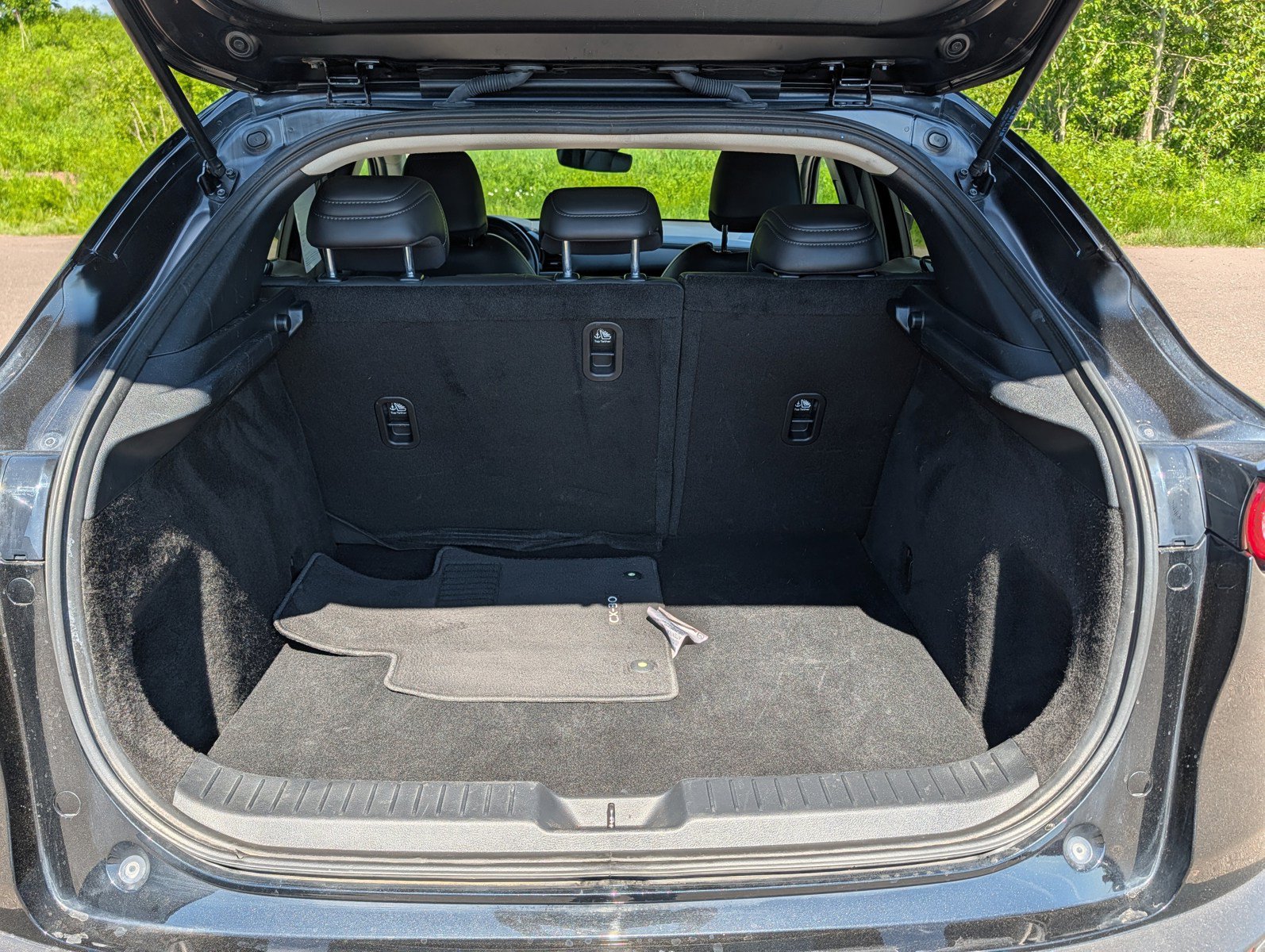 Used 2025 MAZDA CX-30 AWD 2.5 S w/ Select Sport Pkg image 18
