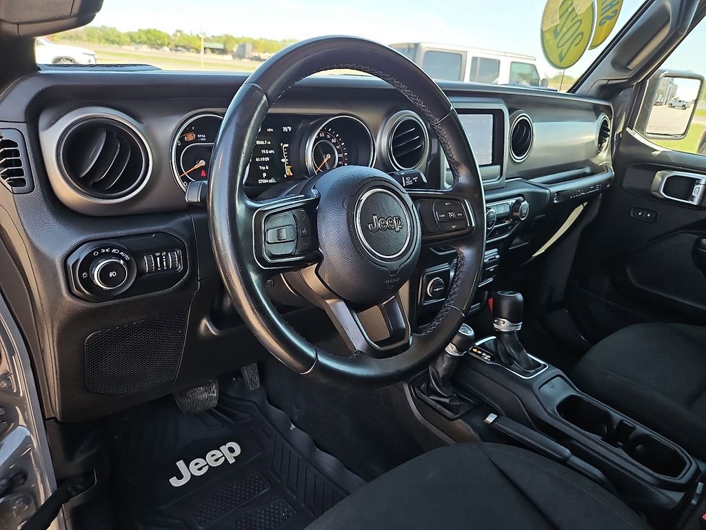 Used 2020 Jeep Wrangler Sport image 18