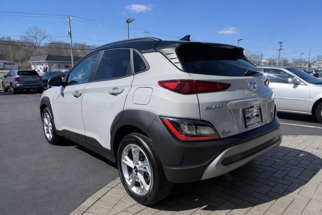 Used 2023 Hyundai Kona SEL w/ Cargo Package image 6