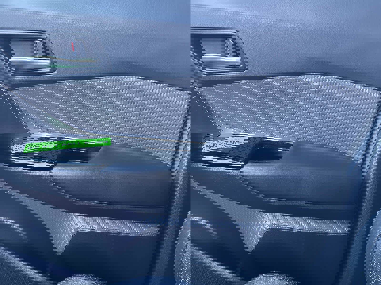 Used 2021 Toyota C-HR Limited image 22