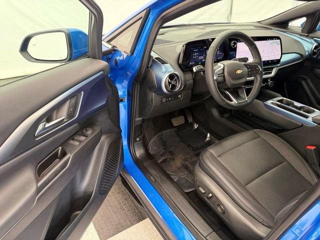 Used 2024 Chevrolet Equinox EV LT w/ LPO, Trailering Package FWD image 31
