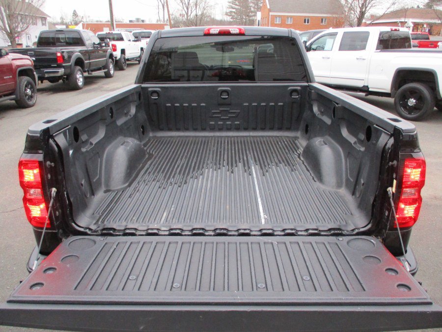 Used 2016 Chevrolet Silverado 1500 Custom w/ Custom Convenience Package AWD/4WD image 9