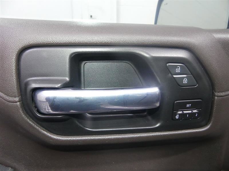 Used 2020 GMC Sierra 1500 Denali w/ Denali Ultimate Package image 18