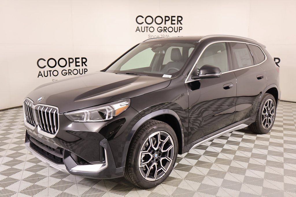 New 2026 BMW X1 xDrive28i w/ Technology Package AWD/4WD image 11