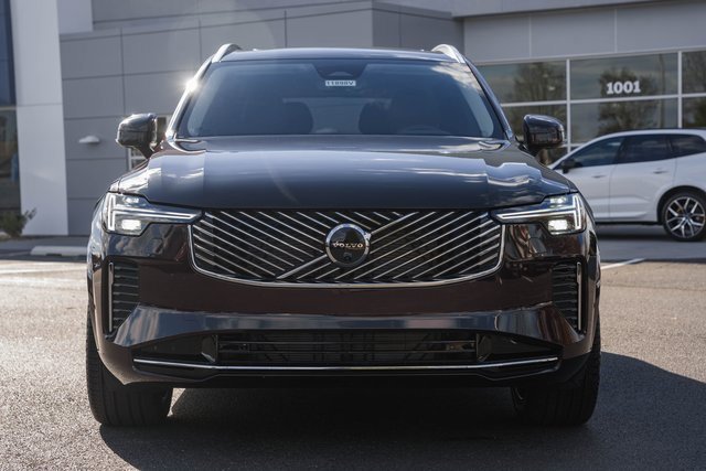 New 2026 Volvo XC90 B6 Ultra w/ Protection Package Premier image 2