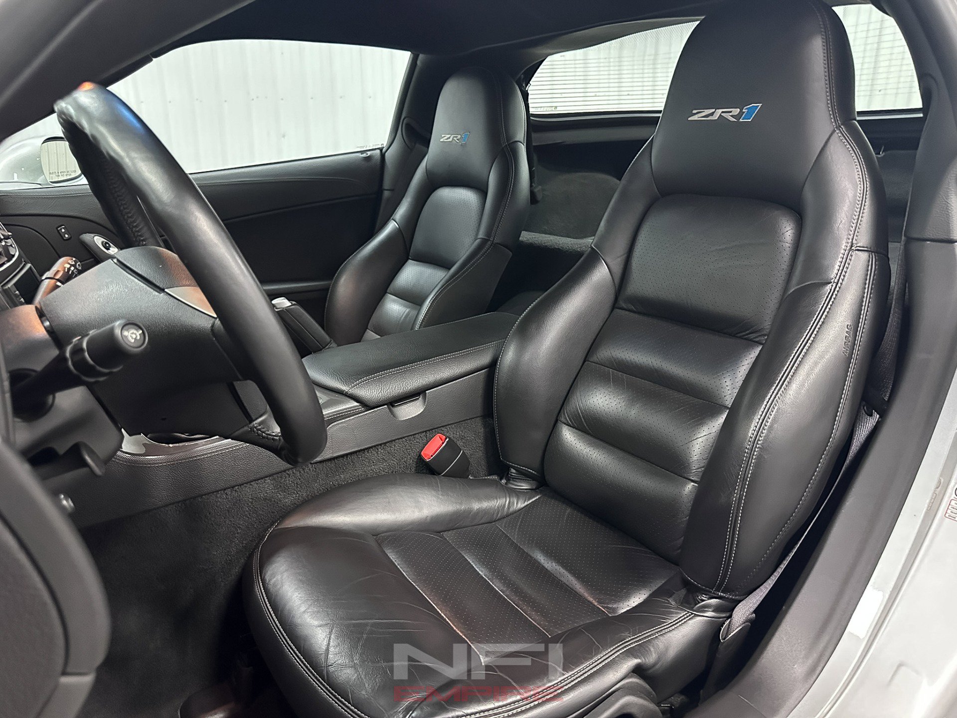 Used 2009 Chevrolet Corvette ZR1 w/ Preferred Equipment Group RWD image 24