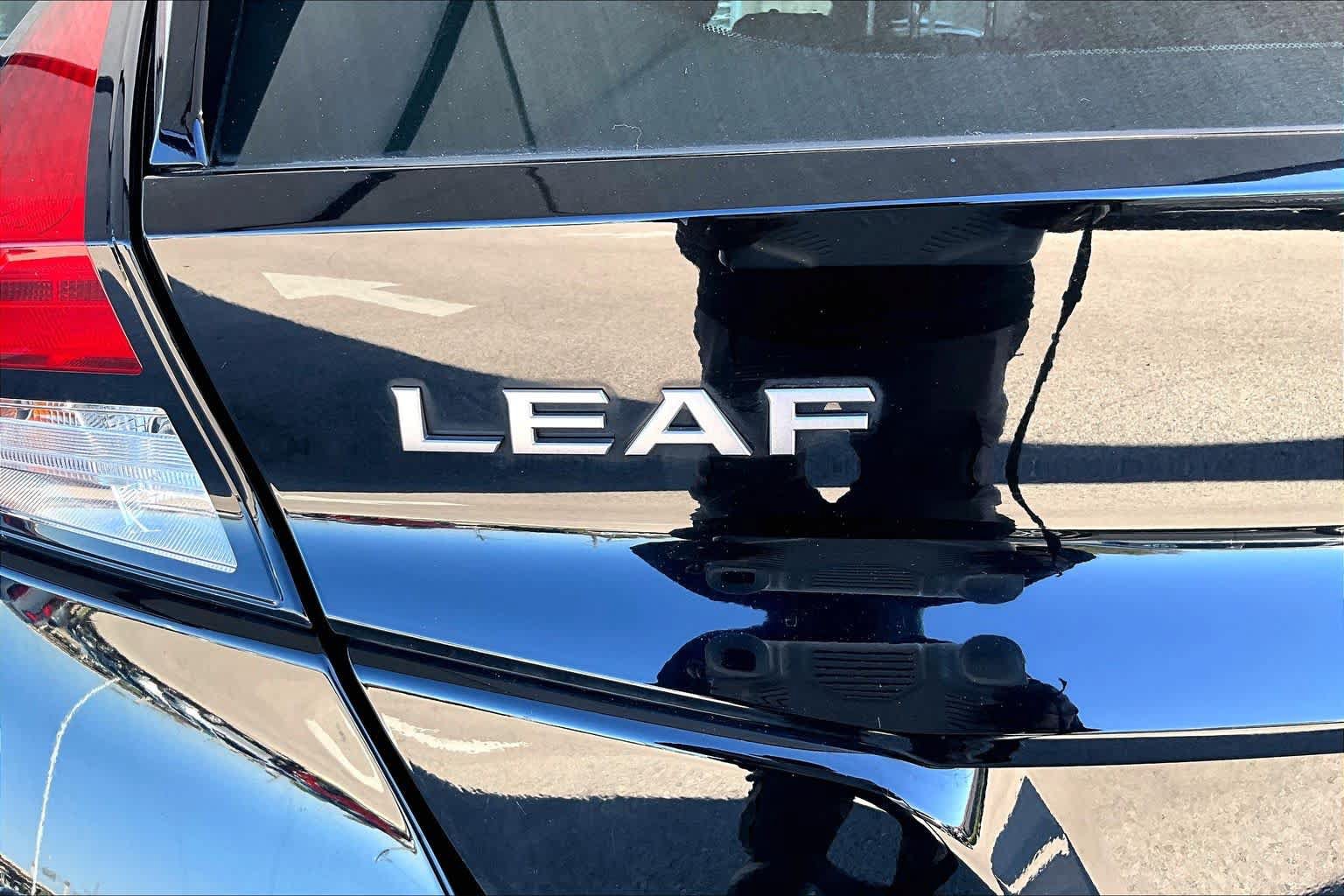 Used 2023 Nissan Leaf S FWD image 9