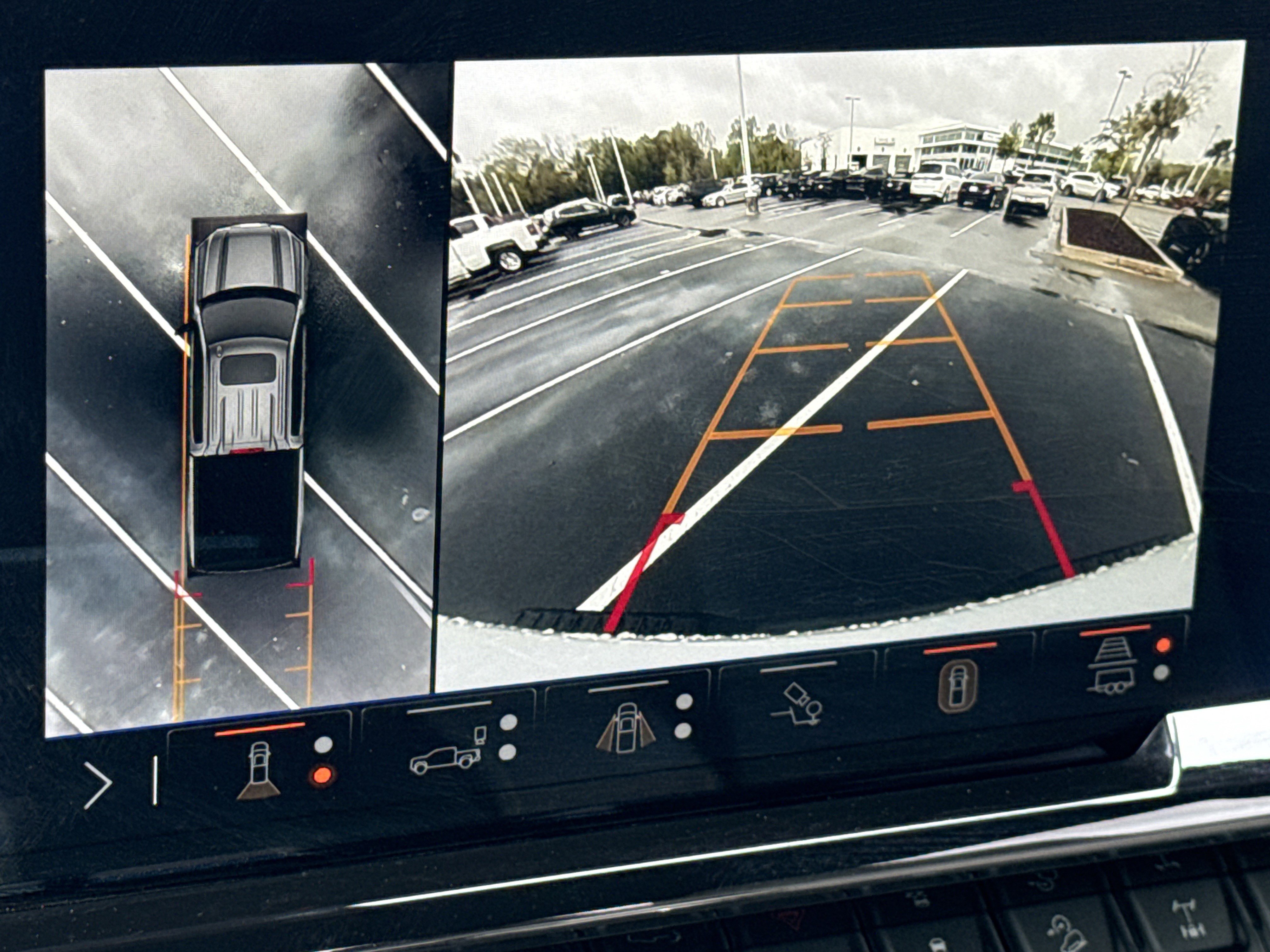 Used 2024 Chevrolet Silverado 1500 ZR2 w/ Technology Package image 25