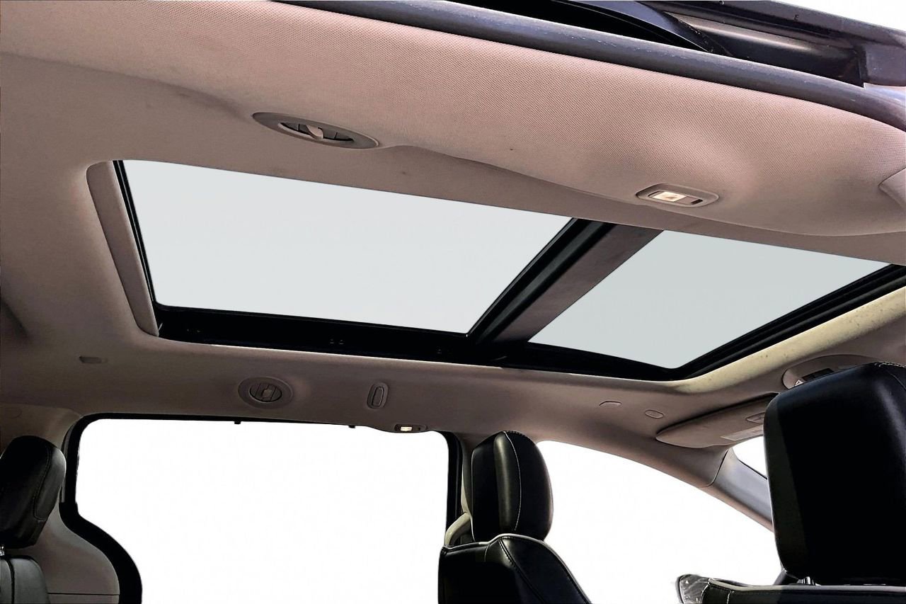 Certified 2022 Chrysler Pacifica Limited image 16