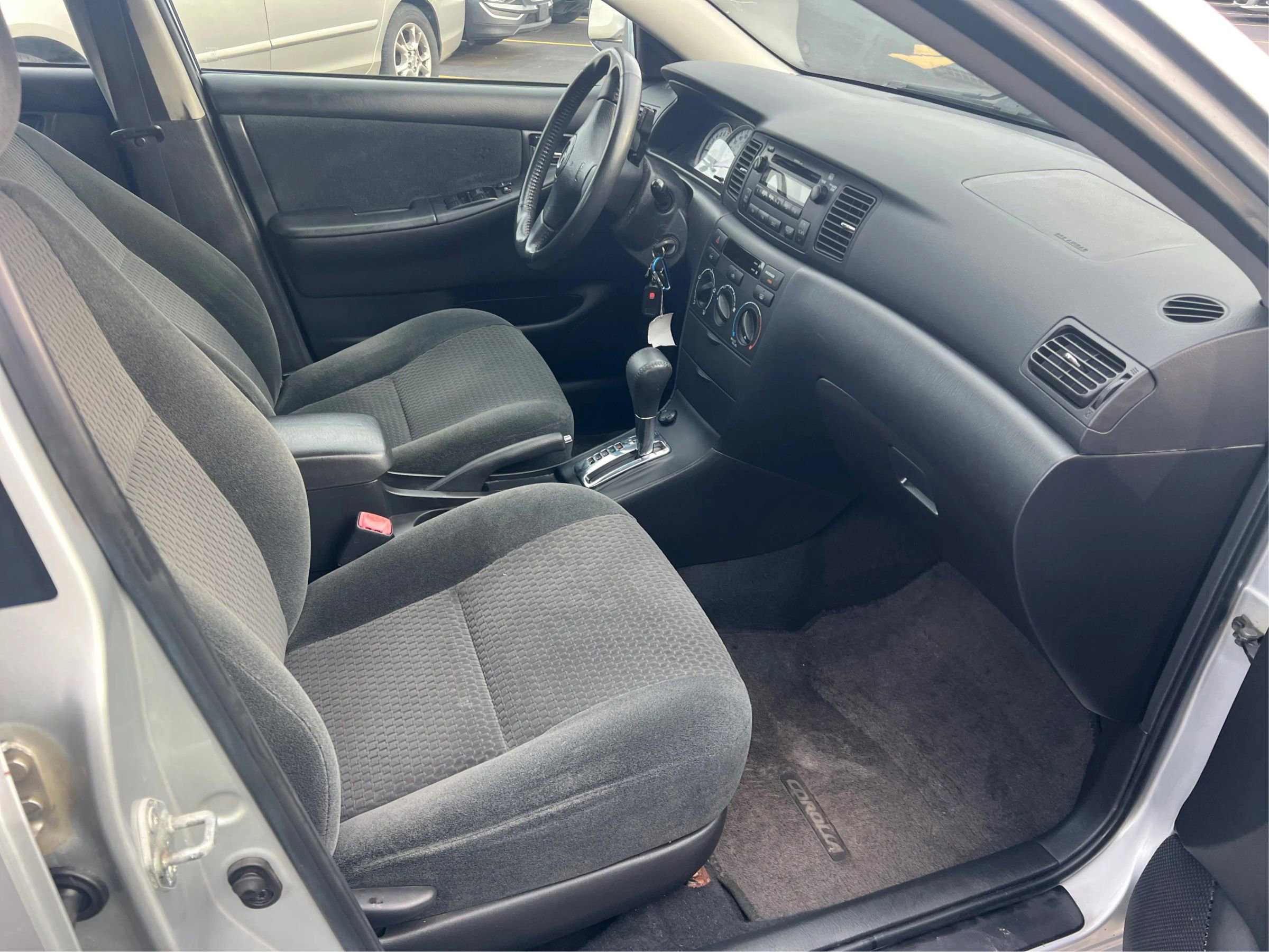 Used 2007 Toyota Corolla S image 25