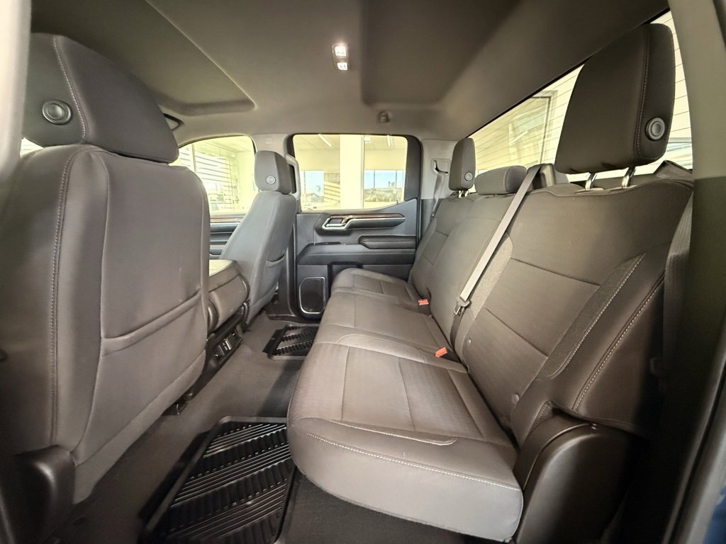 Used 2024 Chevrolet Silverado 1500 LT image 20