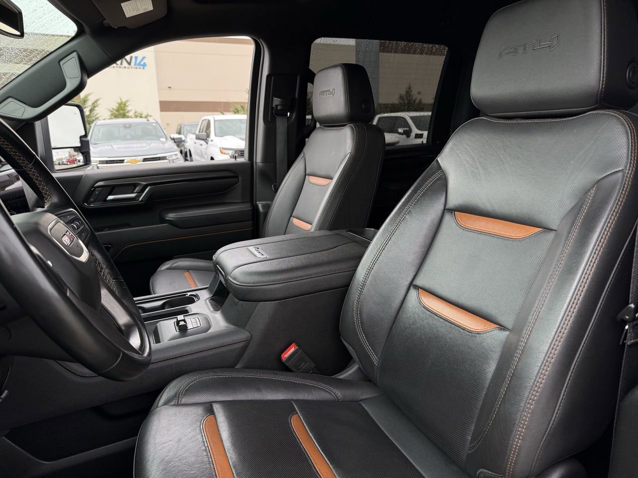 Used 2024 GMC Sierra 2500 AT4 AWD/4WD image 22