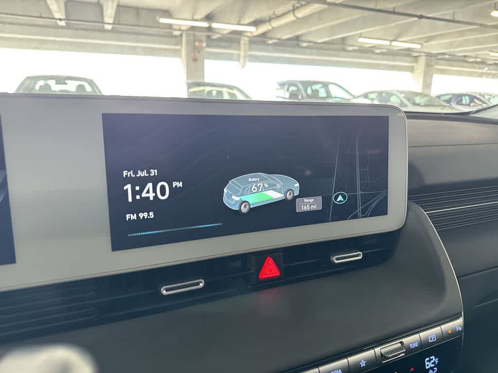 Used 2024 Hyundai Ioniq 5 SE AWD/4WD image 16