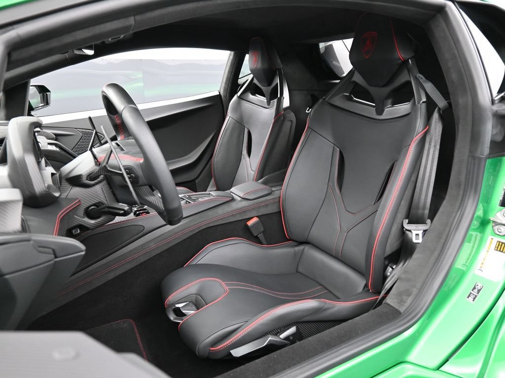 Used 2026 Lamborghini Temerario AWD/4WD image 5