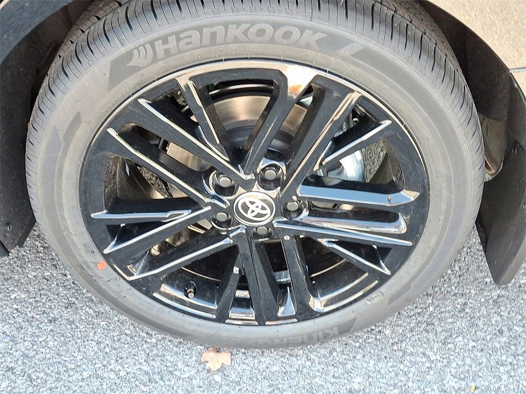 New 2026 Toyota Camry SE image 5