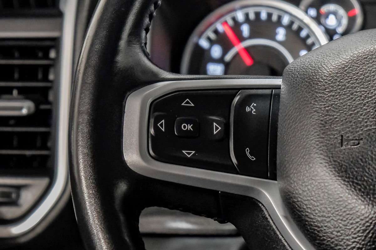 Used 2024 RAM 3500 Big Horn image 17