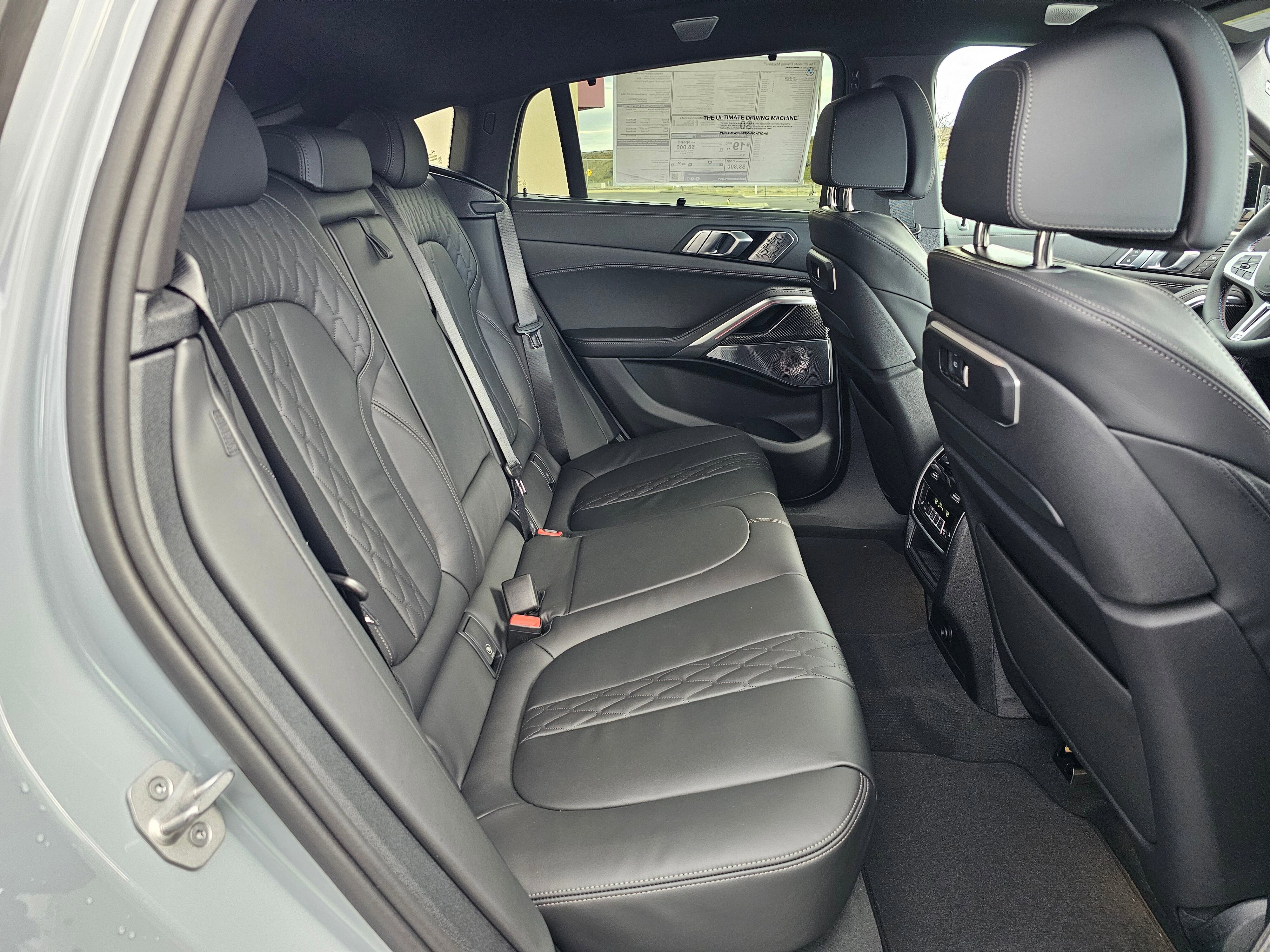 New 2026 BMW X6 M60i image 14