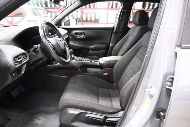 Used 2023 Honda HR-V Sport image 10