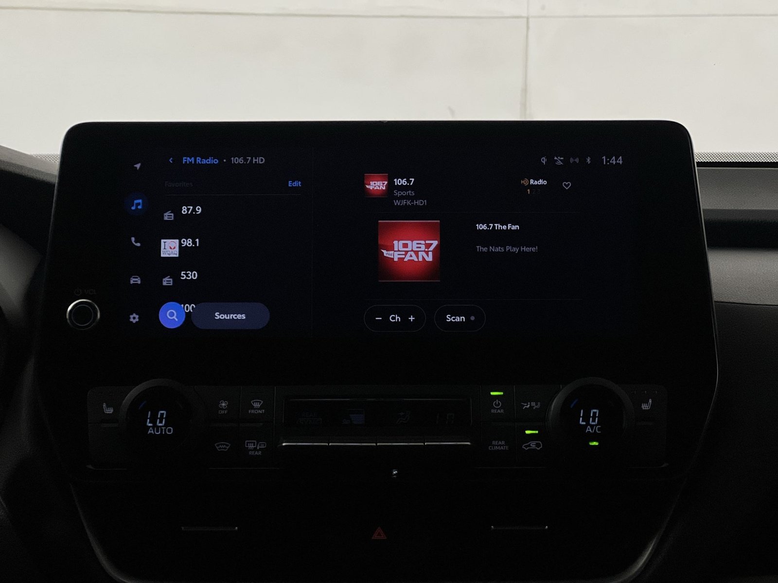 Used 2024 Toyota Grand Highlander AWD image 18