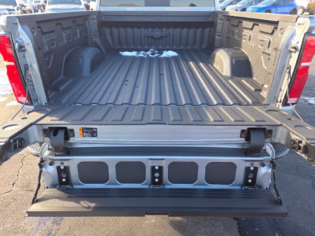 New 2026 Chevrolet Silverado 3500 High Country w/ Technology Package AWD/4WD image 28