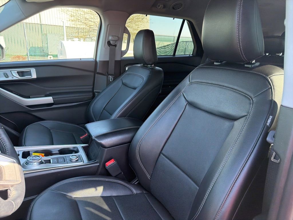 Used 2023 Ford Explorer Limited w/ Hybrid Equipment Group 310A image 12