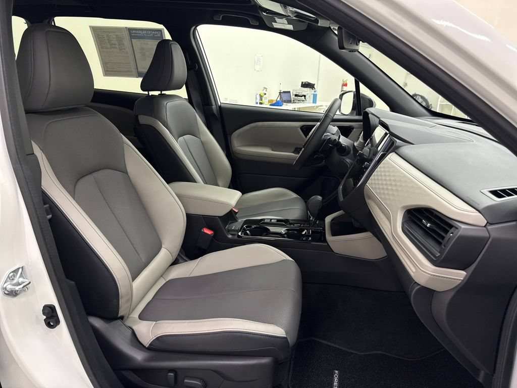 Used 2026 Subaru Forester Limited AWD/4WD image 24