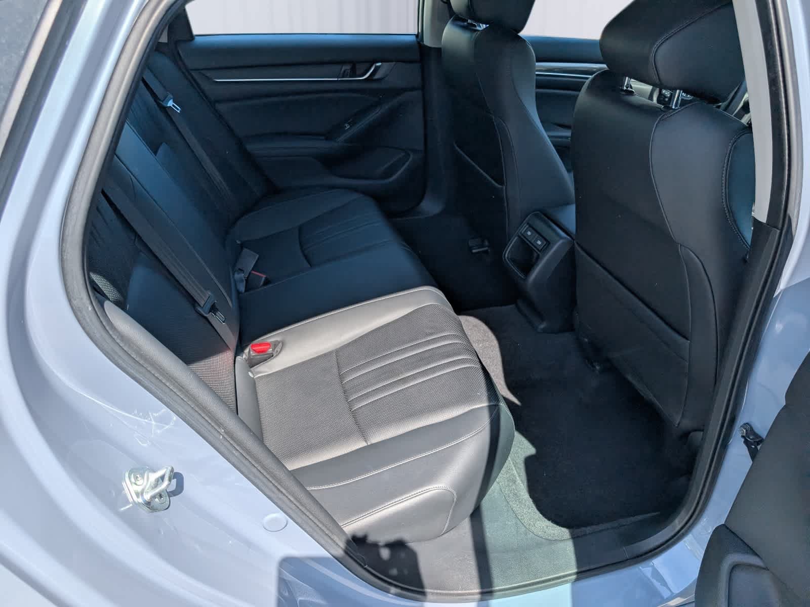 Used 2022 Honda Accord Sport Special Edition image 9