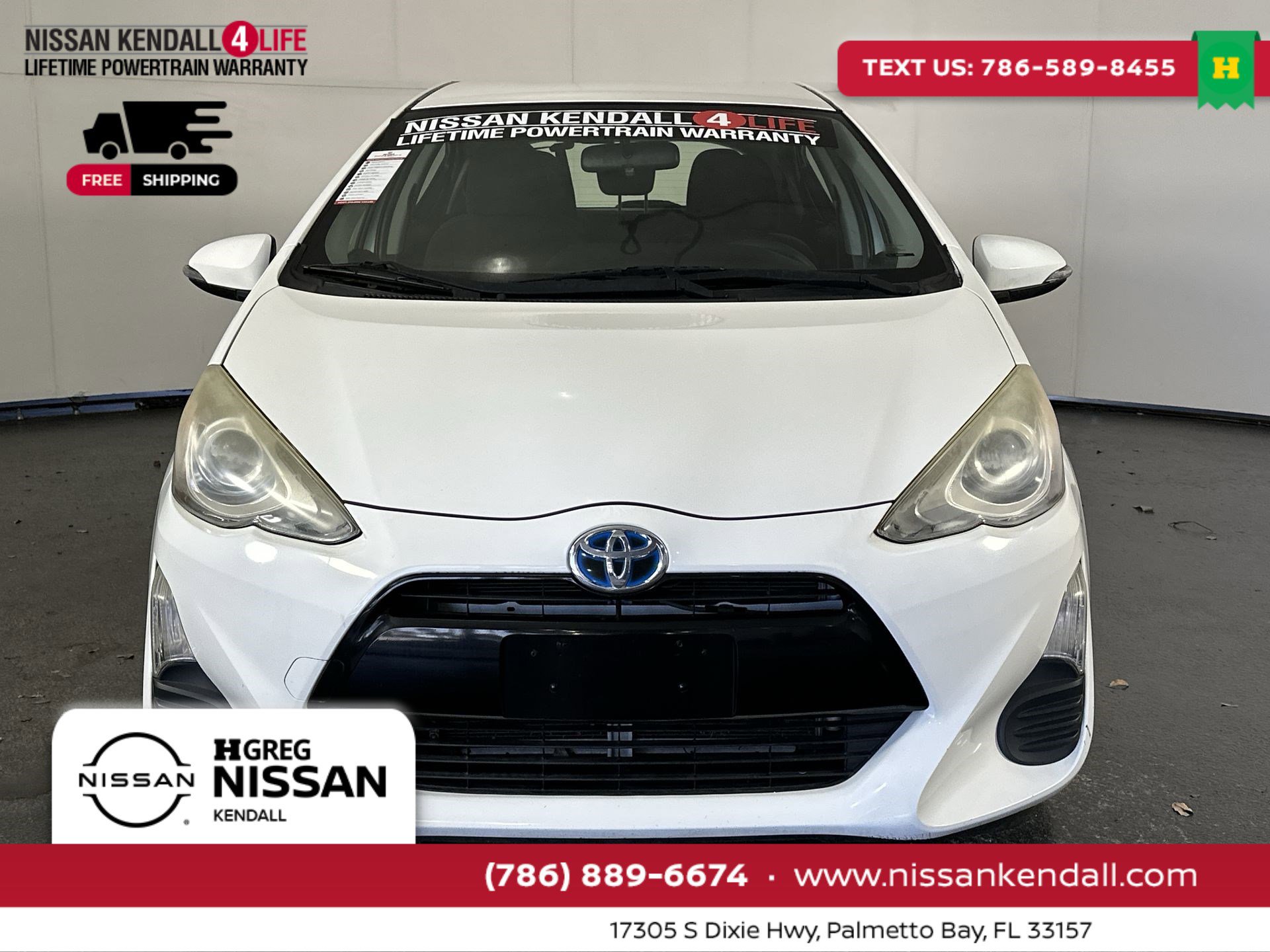 Used 2016 Toyota Prius C Two image 4