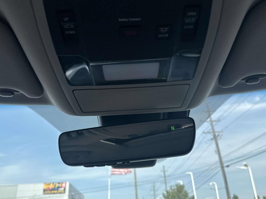 Used 2017 Lexus RX 350 AWD w/ Premium Package image 32