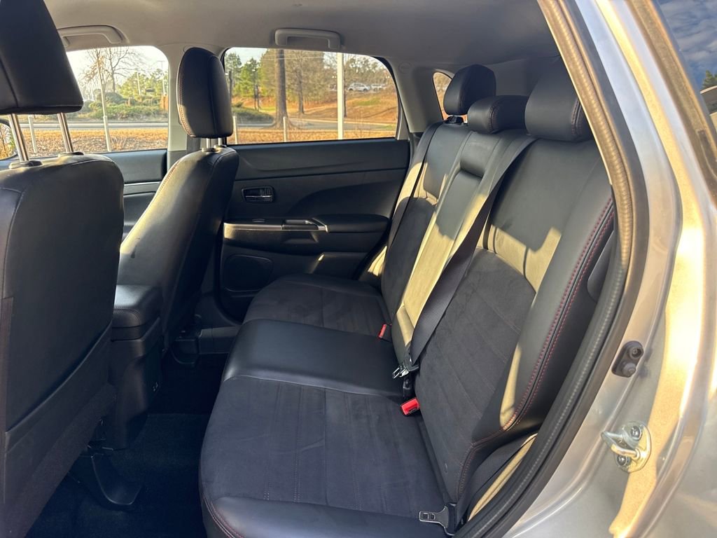 Used 2022 Mitsubishi Outlander Sport SE image 26