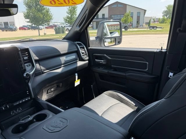 Used 2026 RAM 3500 Laramie w/ Towing Technology Group AWD/4WD image 32