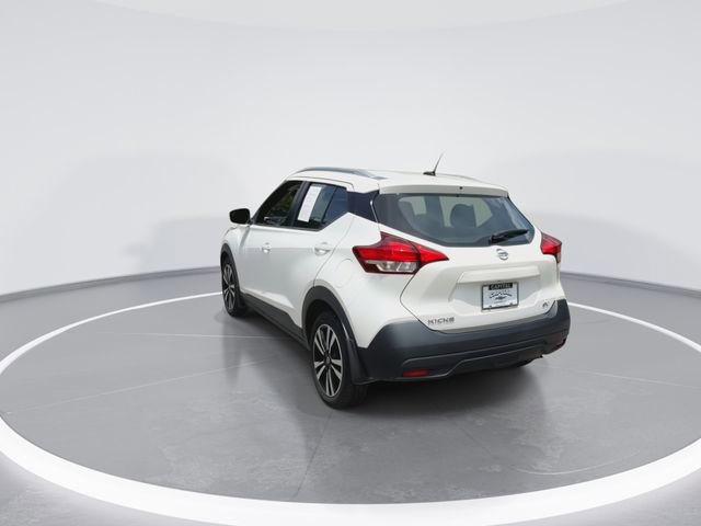 Used 2018 Nissan Kicks SV FWD image 9