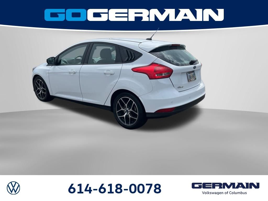 Used 2018 Ford Focus SEL w/ Cold Weather Package FWD image 4
