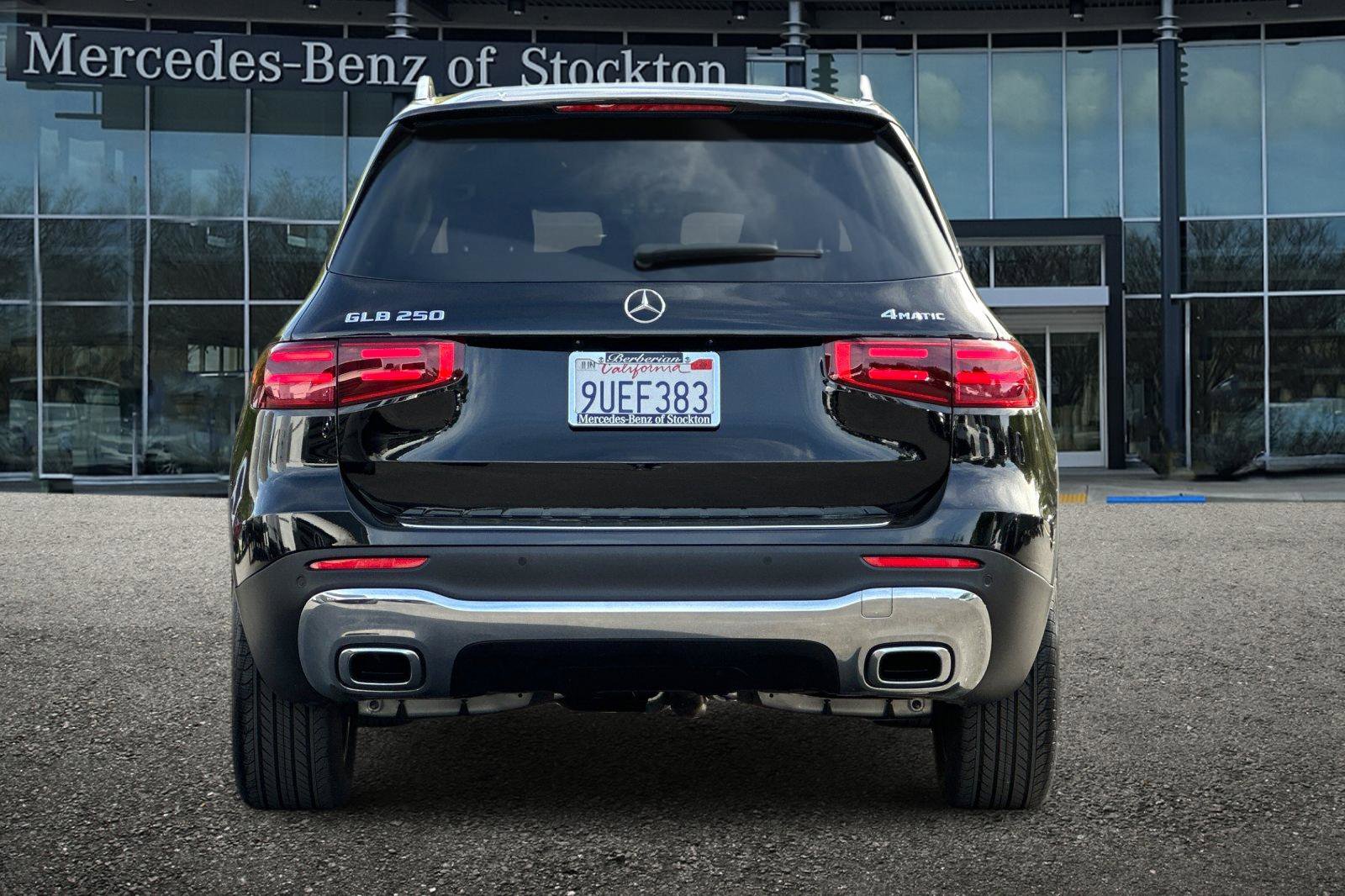 Certified 2025 Mercedes-Benz GLB 250 4MATIC image 5
