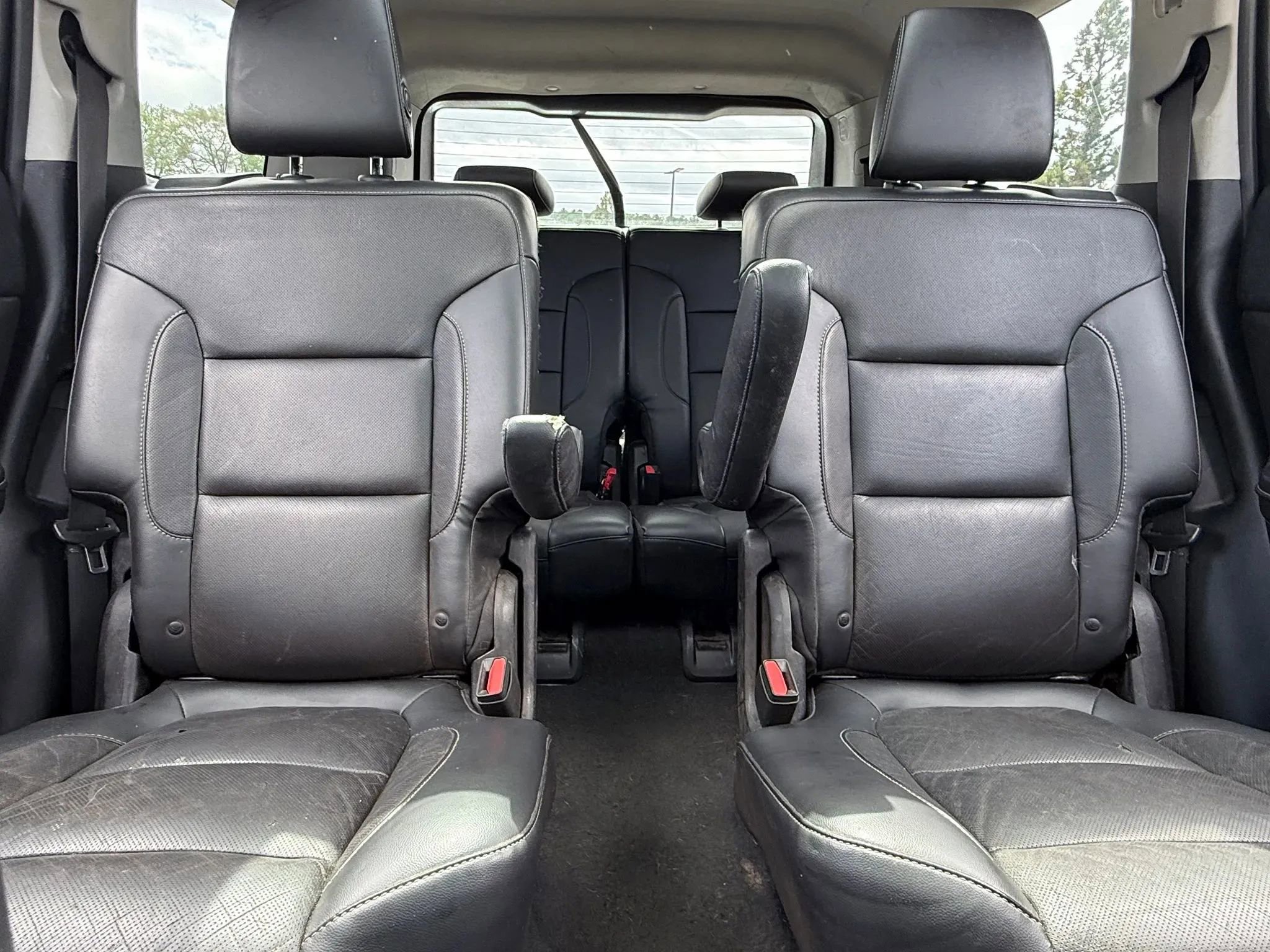 Used 2017 GMC Acadia SLT w/ LPO, Floor Liner Package image 23