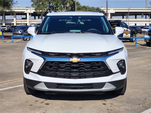 Used 2024 Chevrolet Blazer LT w/ Convenience Package image 2