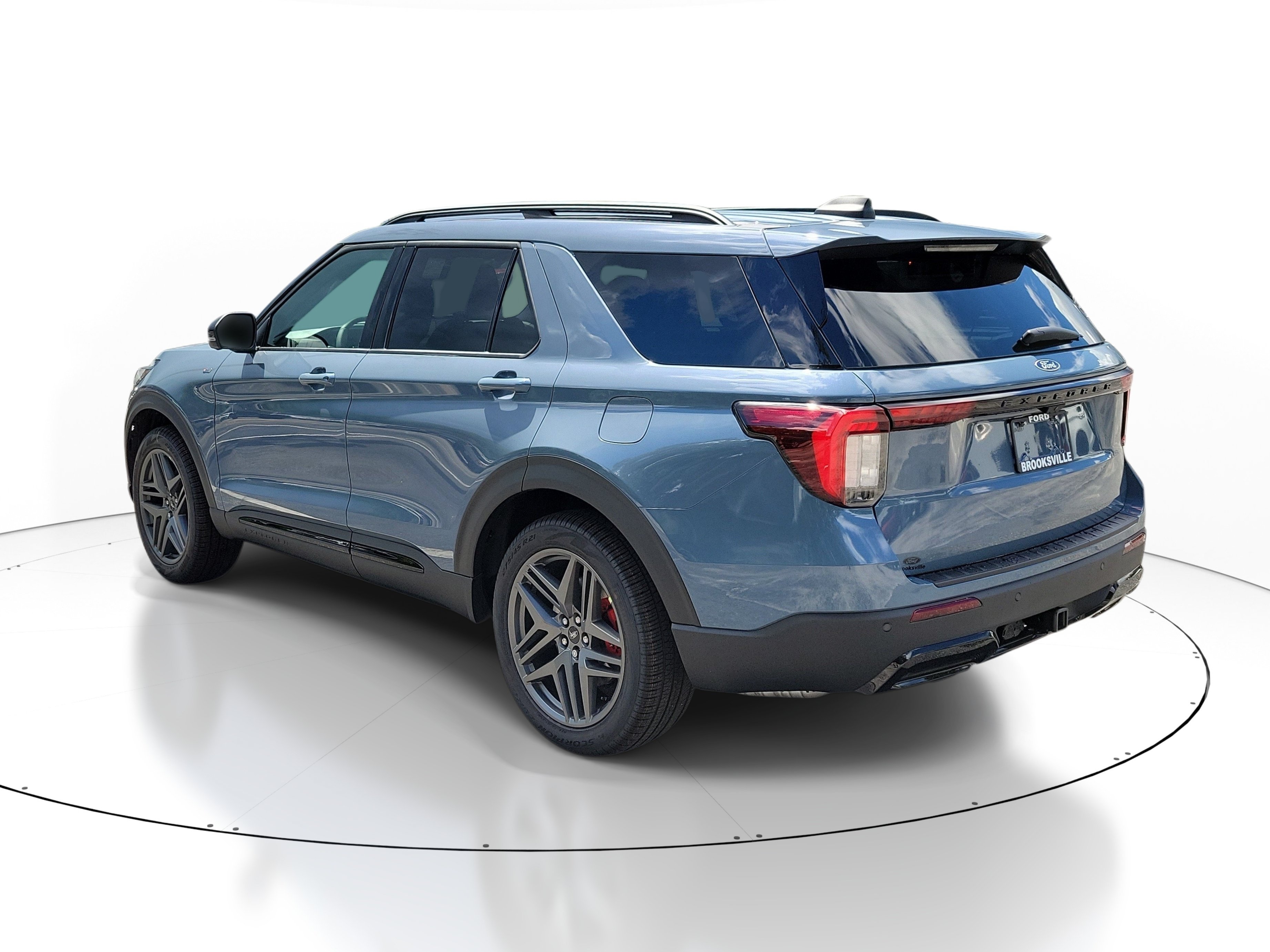 New 2027 Ford Explorer ST-Line w/ ST-Line Street Pack RWD image 4