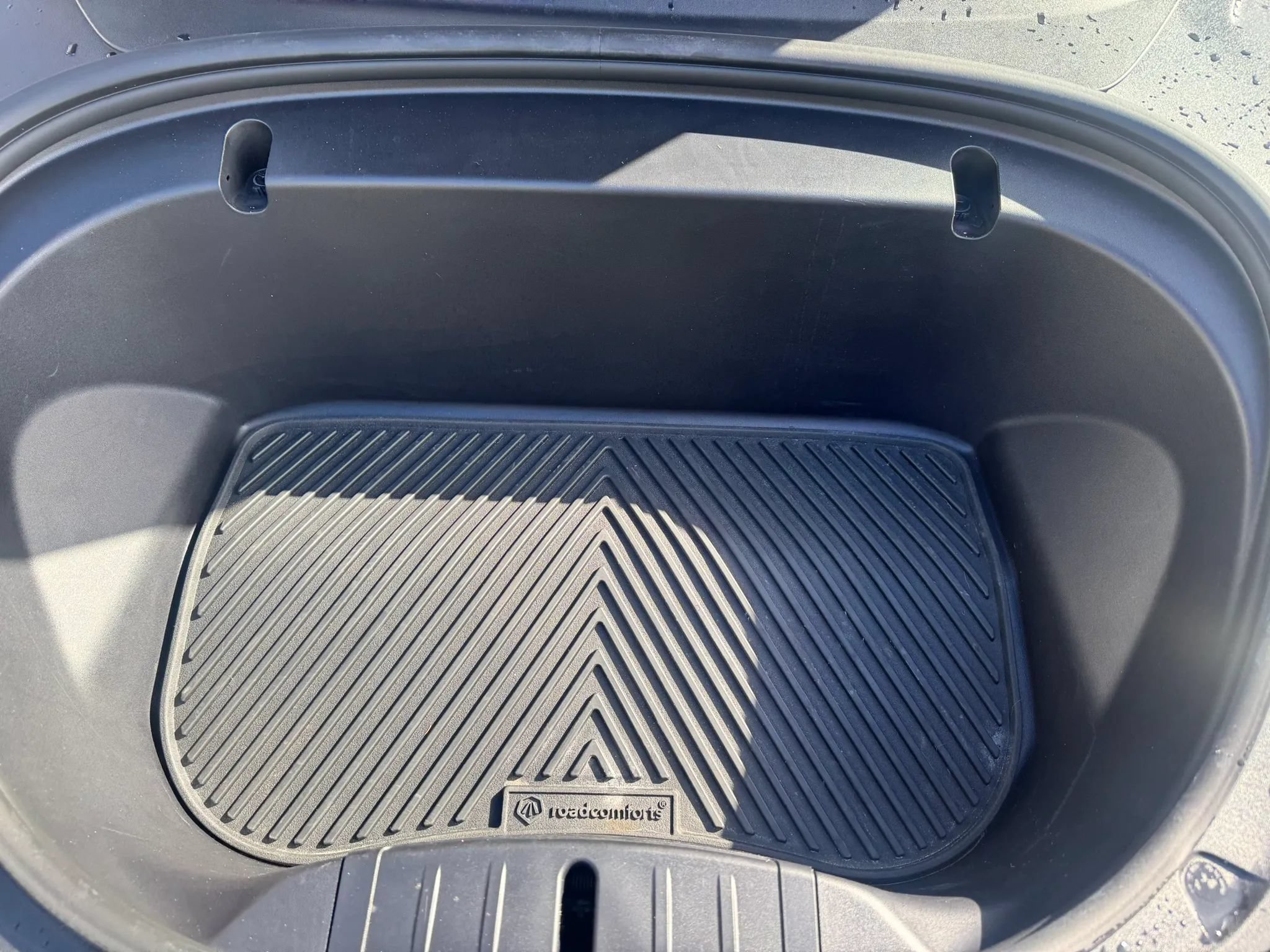 Used 2020 Tesla Model 3 Standard Range RWD image 31