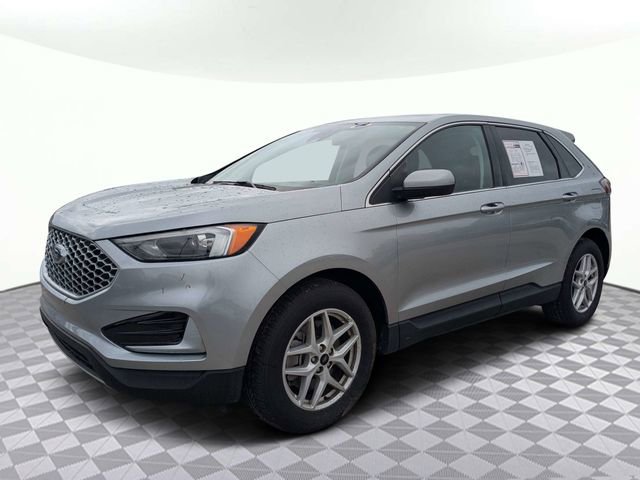 Used 2023 Ford Edge SEL image 7