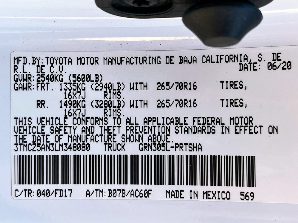 Used 2020 Toyota Tacoma TRD Off-Road w/ Technology Package AWD/4WD image 29